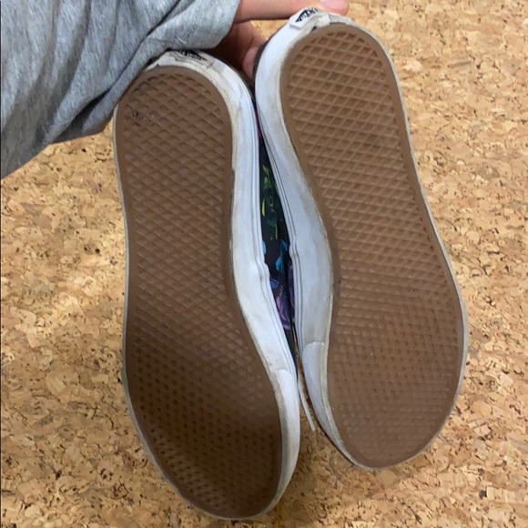 Vans shoes - Picture 3 of 3